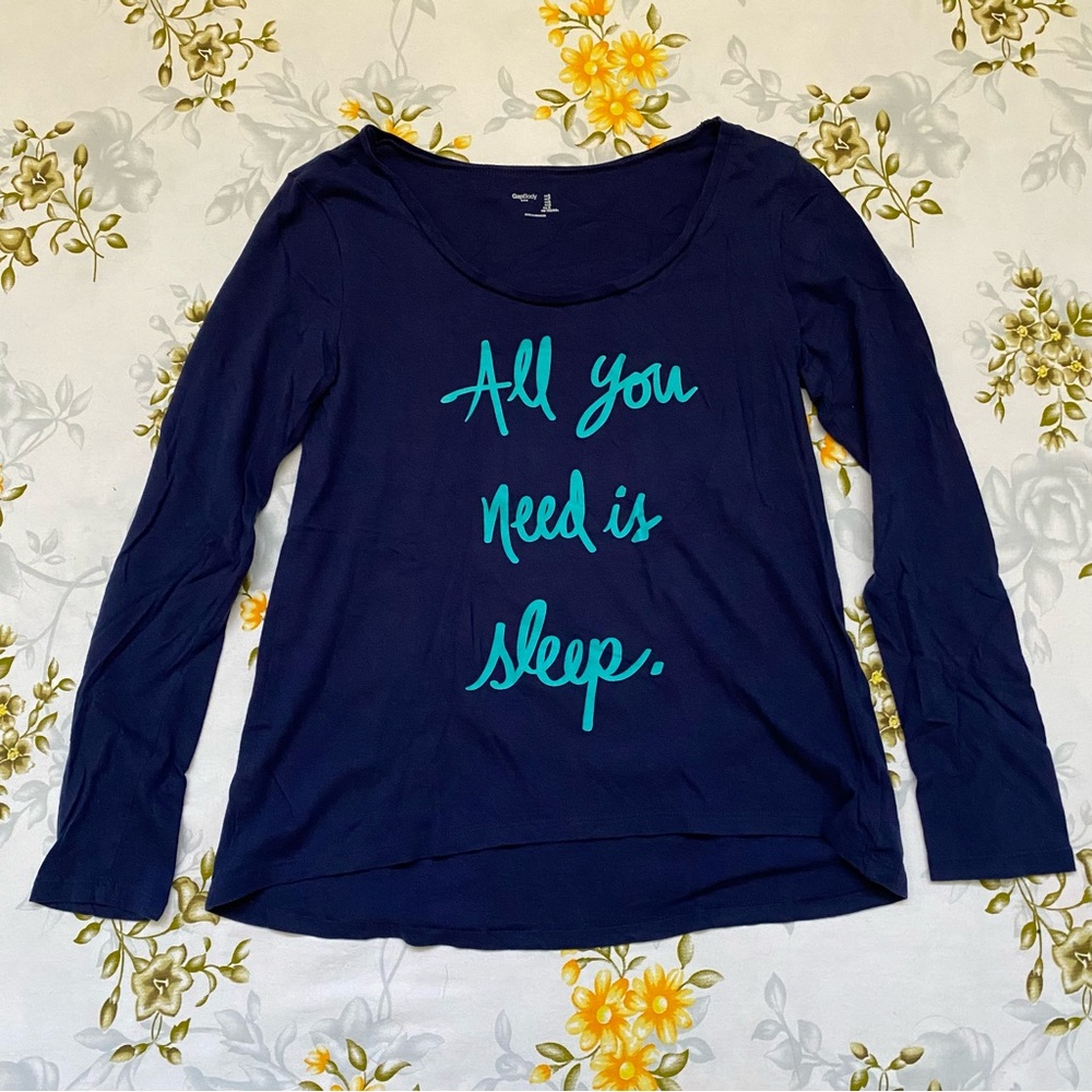 GAP Size S Graphic Long Sleeve Sleep Shirt